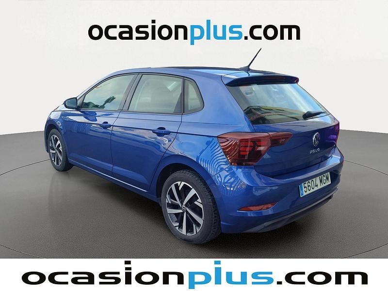 Usado VW Polo Life 95 CV (69 kW) 2023 Azul Utilitario
