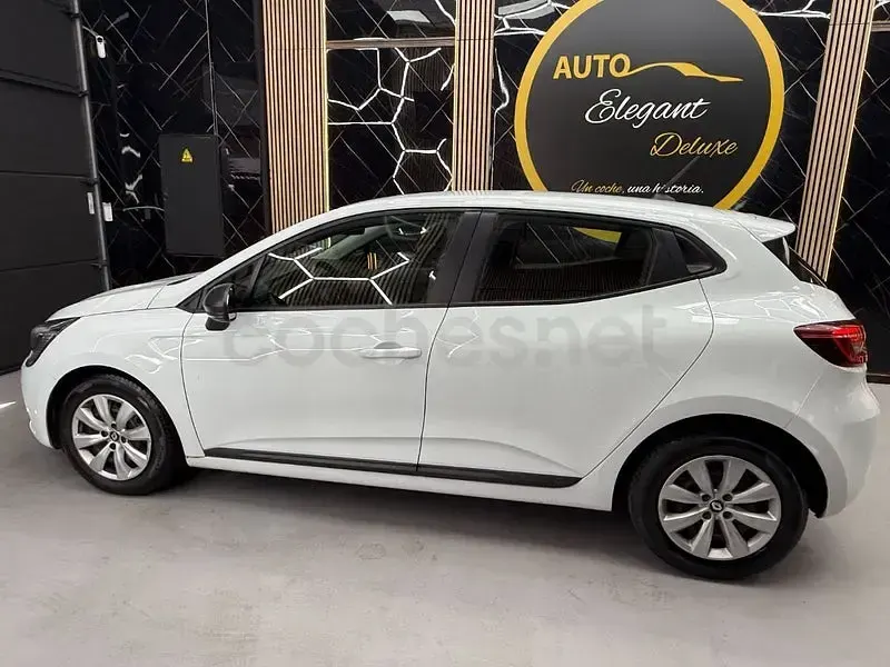 Usado Renault Clio V Business 100 CV (73 kW) 2022 Blanco Berlina