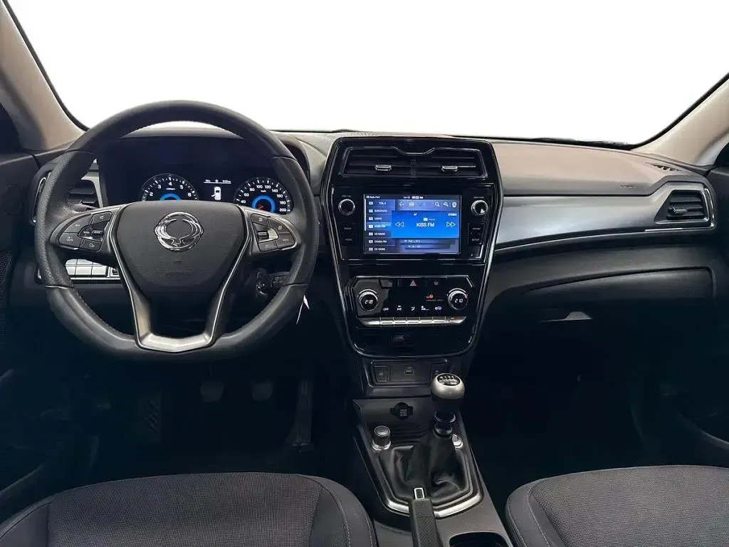 Usado SsangYong Tivoli 2023 Rojo SUV