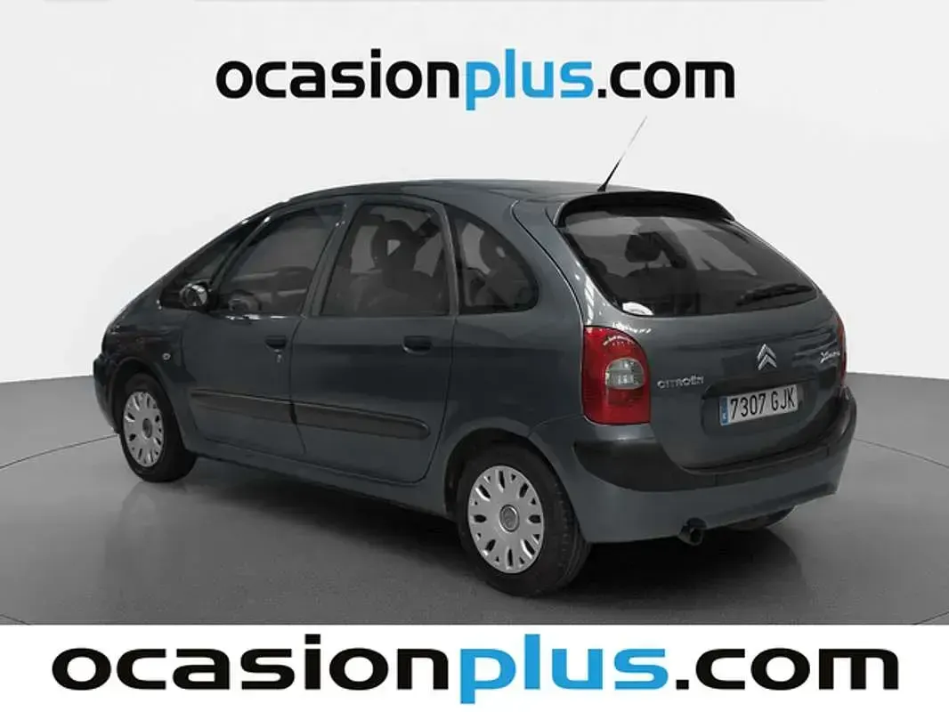 Usado Citroën Xsara Picasso 90 CV (66 kW) 2008 Gris Monovolumen