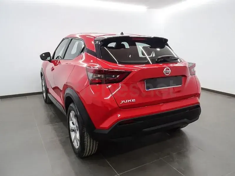 Usado Nissan Juke Acenta 114 CV (83 kW) 2021 Rojo SUV