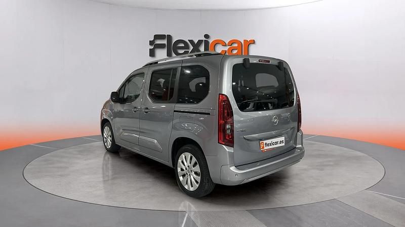 Usado Opel Combo Innovation 131 CV (96 kW) 2020 Gris Monovolumen