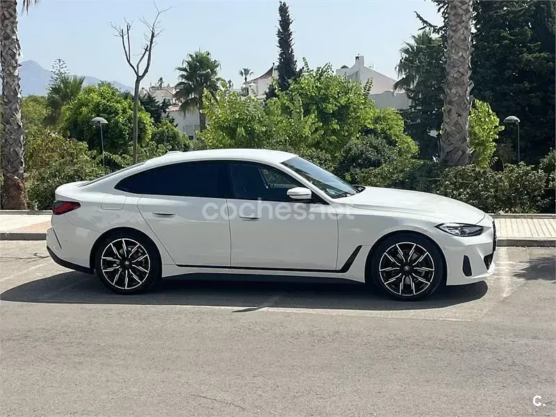 Begagnad BMW 420 190 HK (139 kW) 2022 Vit Sportkupé