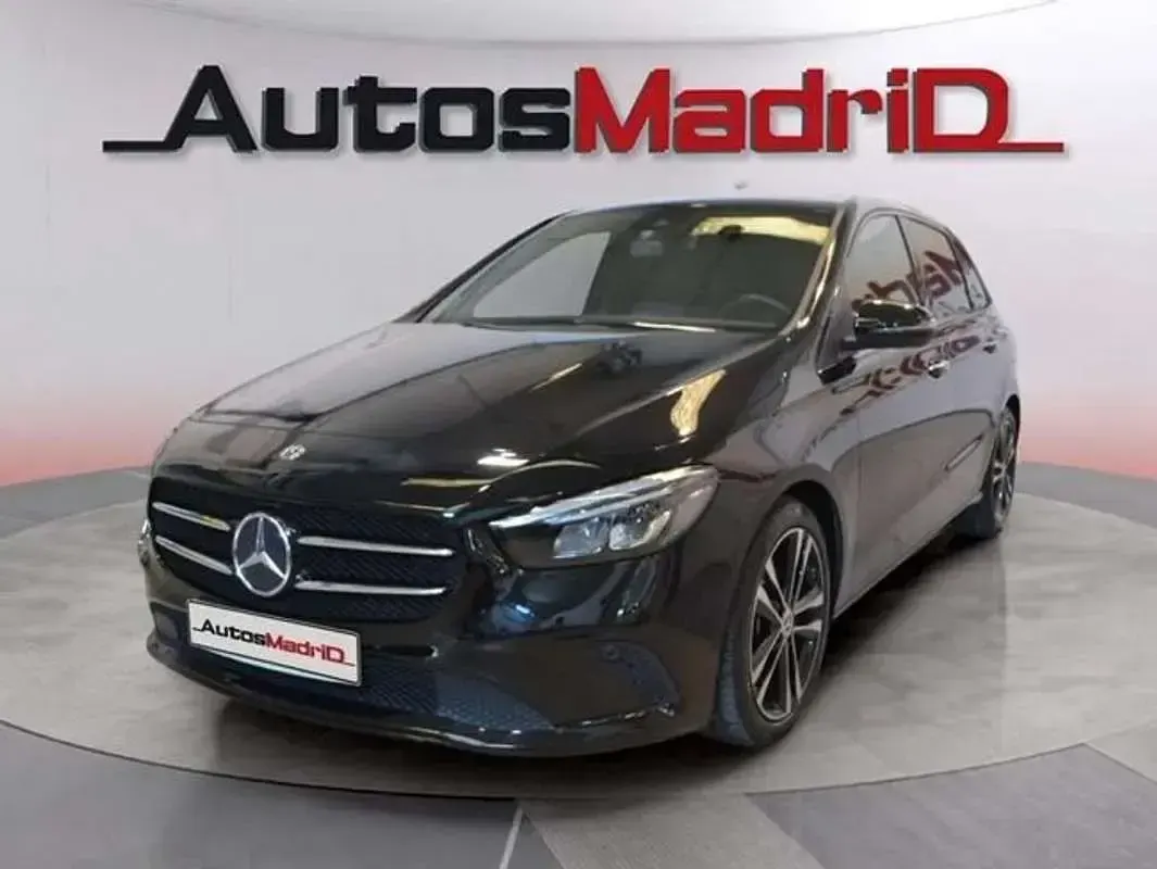 Usado Mercedes B200 150 CV (110 kW) 2019 Gris Utilitario