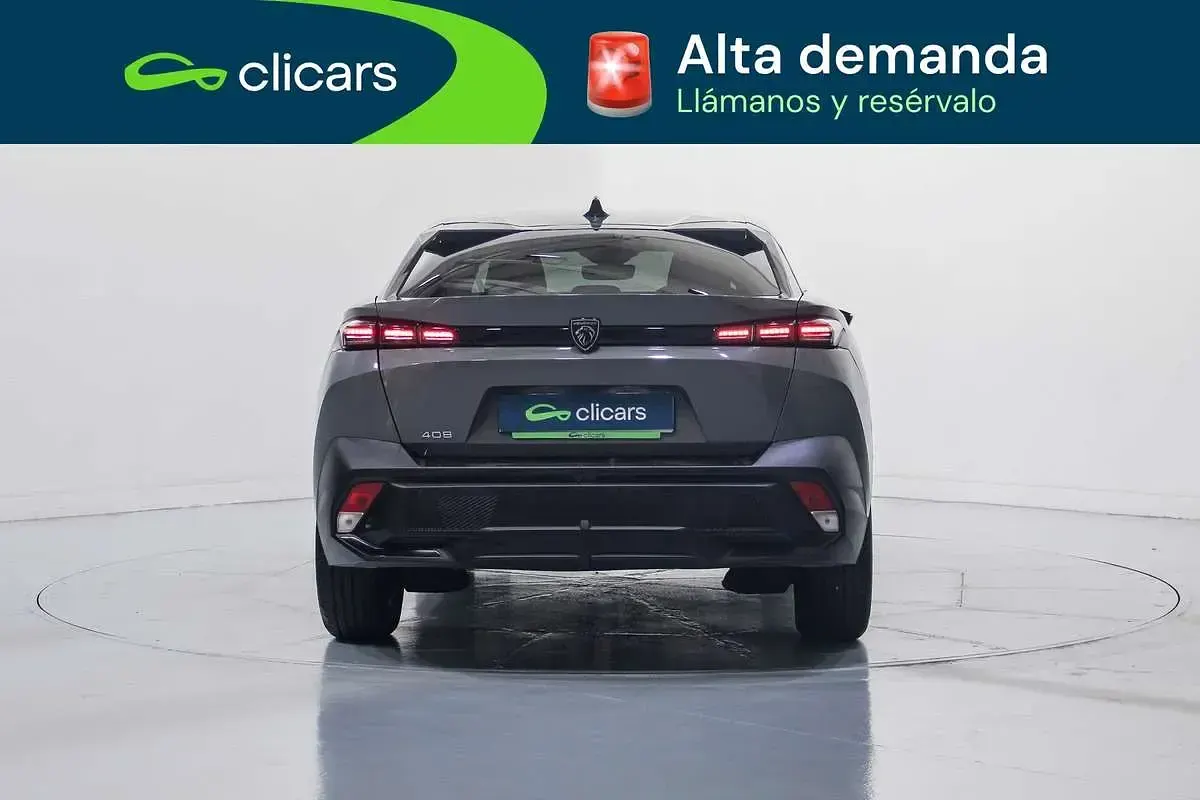 Usado Peugeot 408 Allure 136 CV (100 kW) 2025 Gris SUV