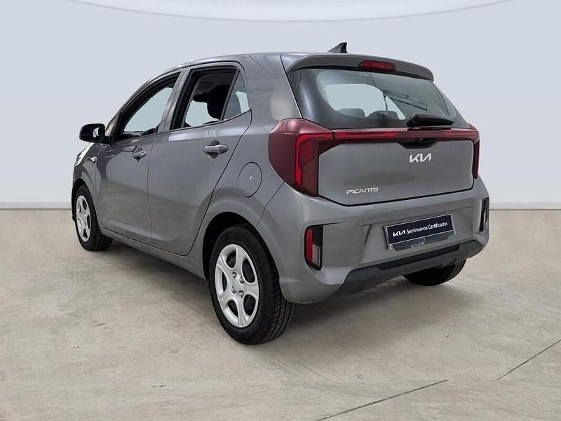 Usado Kia Picanto 63 CV (46 kW) 2025 Gris Utilitario