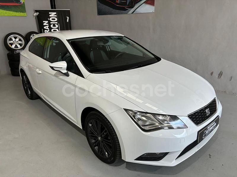 Blanco Usado 2013 Seat Leon SC Style Utilitario | 8700 € (Caro) - Imagen 1/4