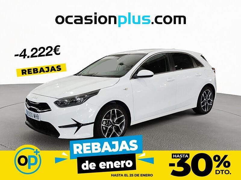 Blanco Usado 2023 Kia Ceed Utilitario | 16.750 € (Precio justo) - Imagen 1/4