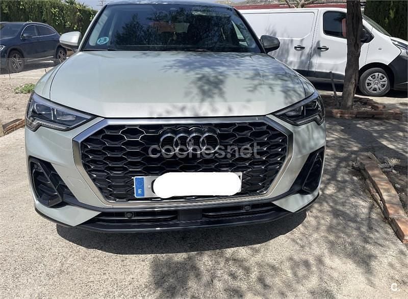 Usado Audi Q3 Sportback 150 CV (110 kW) 2022 Gris / plata SUV