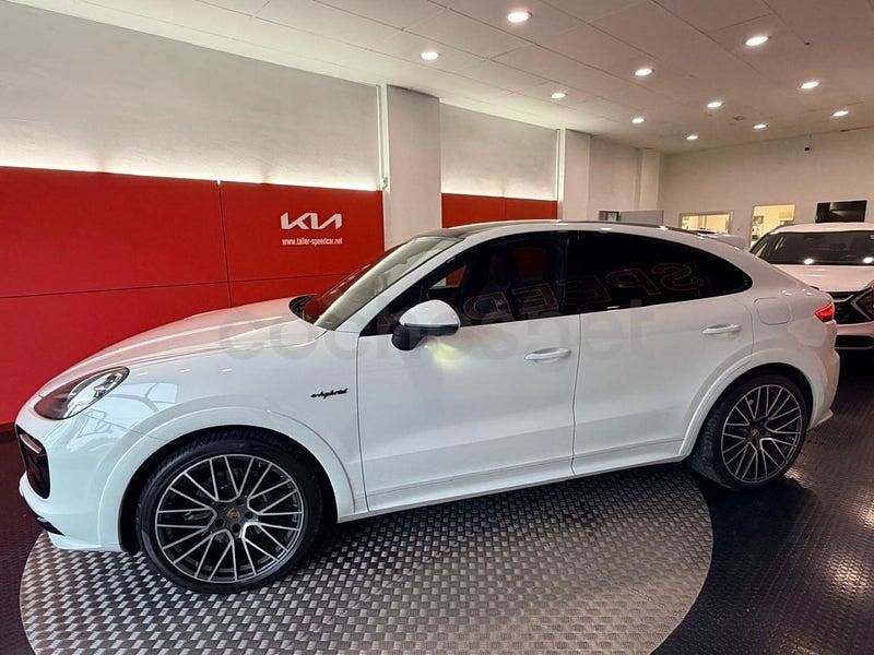 Usado Porsche Cayenne 462 CV (339 kW) 2022 Blanco SUV