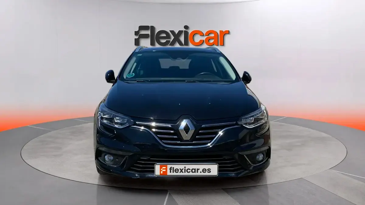 Usado Renault Mégane GrandTour Intens 140 CV (102 kW) 2020 Negro Familiar