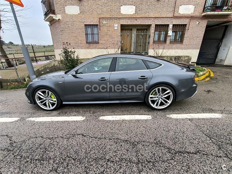 Usado Audi A7 Sportback S-Line 320 CV (235 kW) 2015 Gris / plata Utilitario