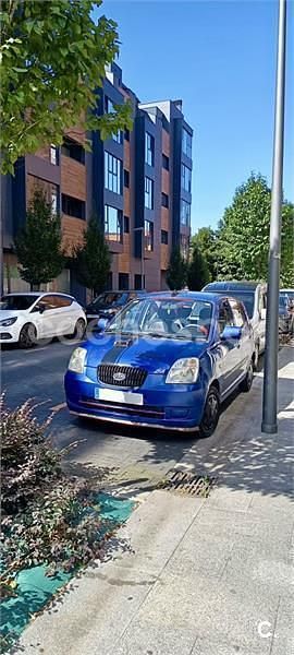 Usado Kia Picanto LX 65 CV (47 kW) 2004 Azul Utilitario