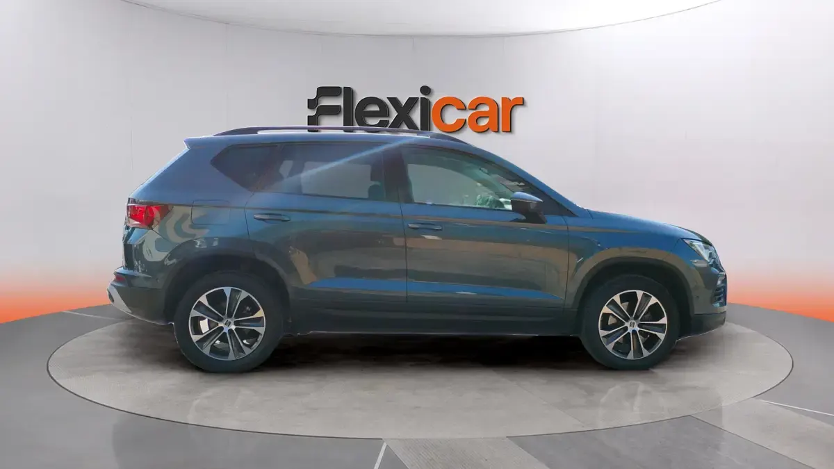 Usado Seat Ateca FR 150 CV (110 kW) 2021 Gris SUV