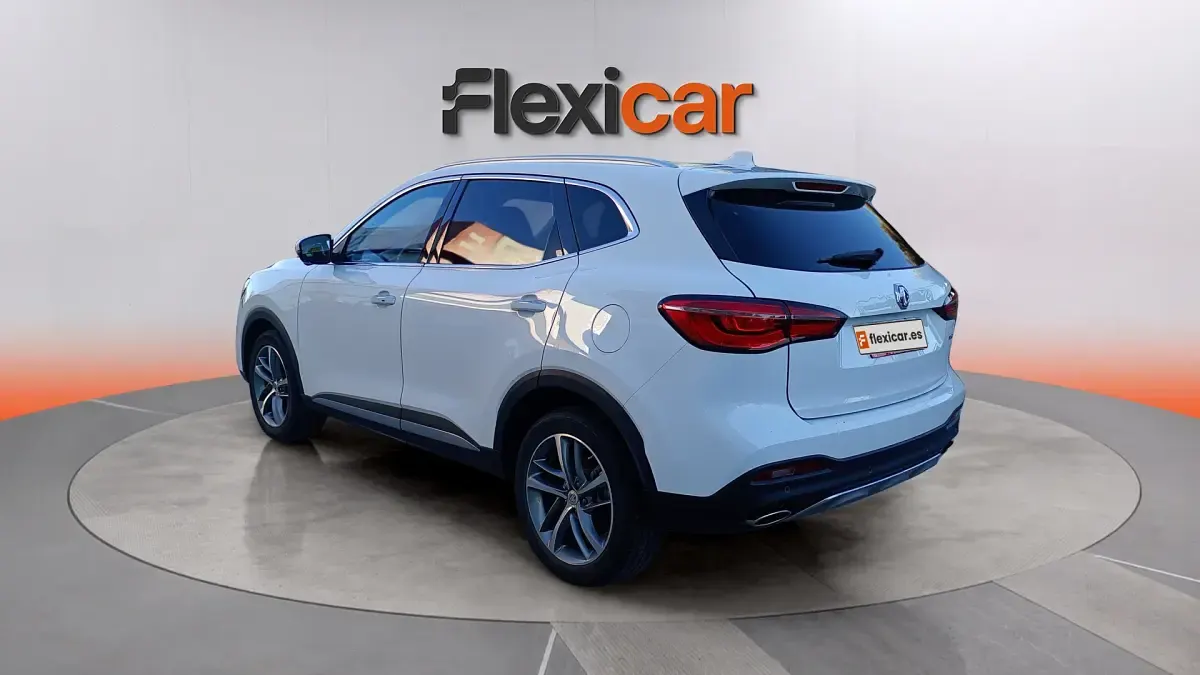Usado MG HS Luxury 162 CV (119 kW) 2023 Blanco SUV