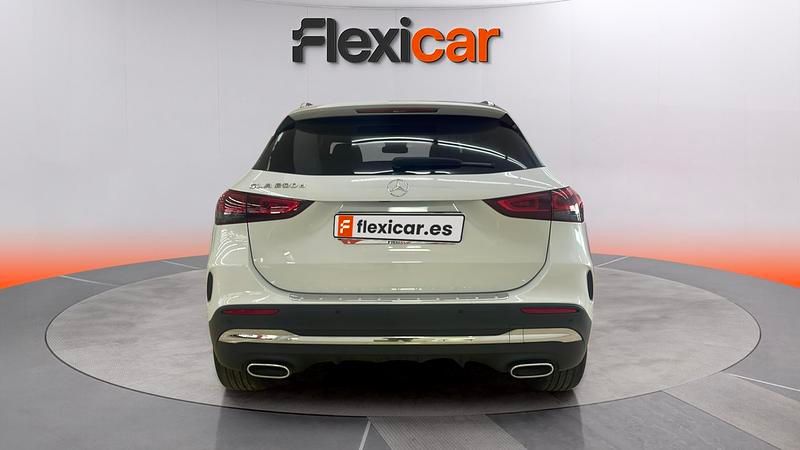 Usado Mercedes GLA200 150 HP (110 kW) 2021 Branco SUV