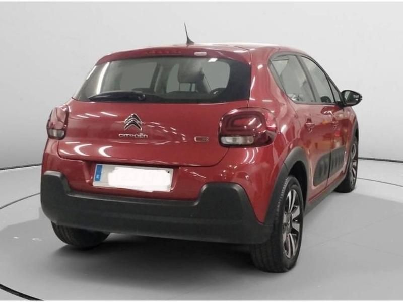 Usado Citroën C3 Feel 82 CV (60 kW) 2019 Rojo Utilitario