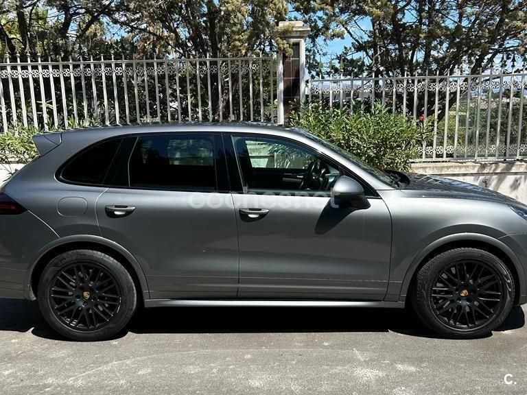Gris / plata Usado 2017 Porsche Cayenne GTS SUV | 48.000 € (Buen precio) - Imagen 1/4