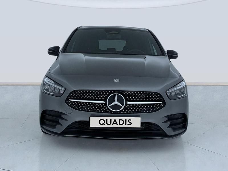 Usado Mercedes B200 150 CV (110 kW) 2025 Gris Utilitario
