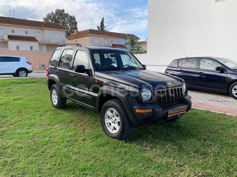 Usado Jeep Cherokee Sport 143 CV (105 kW) 2002 Negro SUV