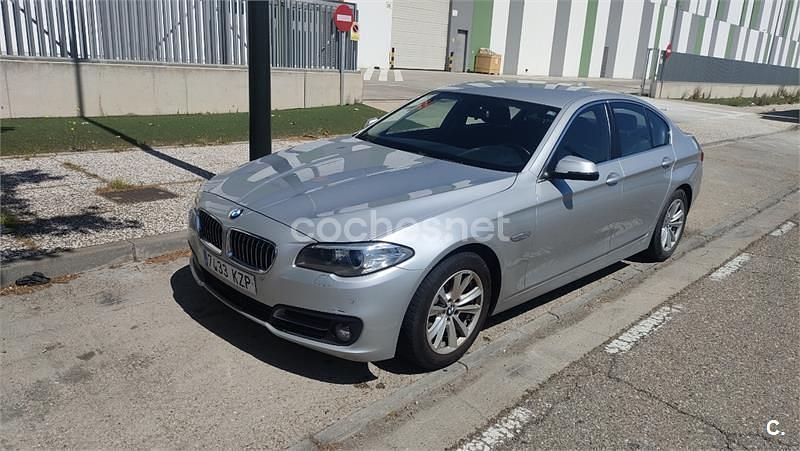 Gris / plata Usado 2015 BMW 518 Berlina | 14.200 € (Buen precio) - Imagen 1/4