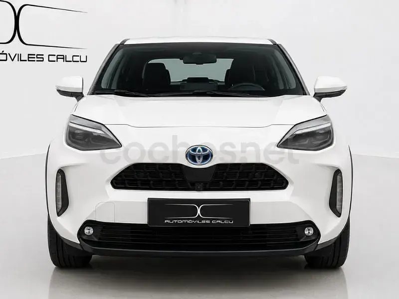 Usado Toyota Yaris Cross Active 116 CV (85 kW) 2022 Blanco SUV