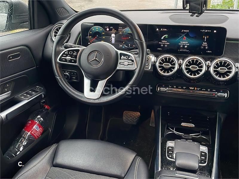 Usado Mercedes GLB200 150 CV (110 kW) 2021 Gris / plata SUV