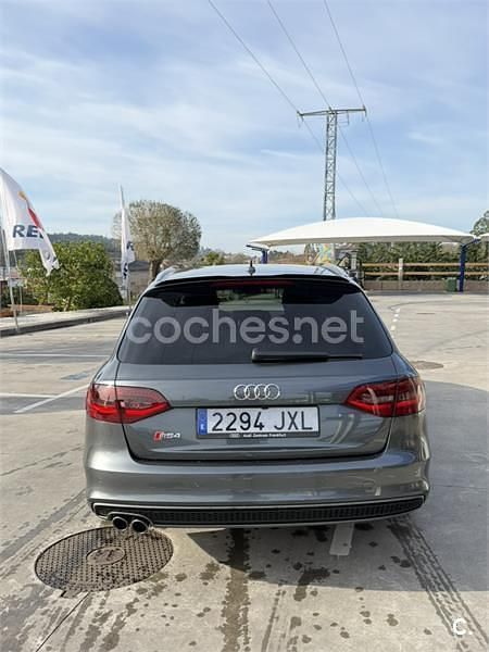 Usado Audi A4 S-Line 177 CV (130 kW) 2014 Gris / plata Familiar