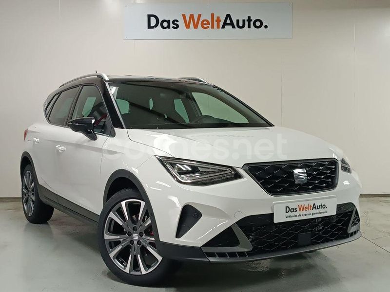 Blanco Nuevo 2025 Seat Arona FR SUV | 22.130 € - Imagen 1/4