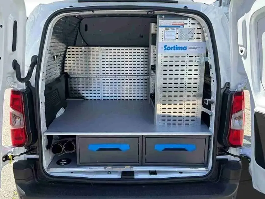 Usado Toyota Proace City City 101 CV (74 kW) 2024 Blanco Monovolumen
