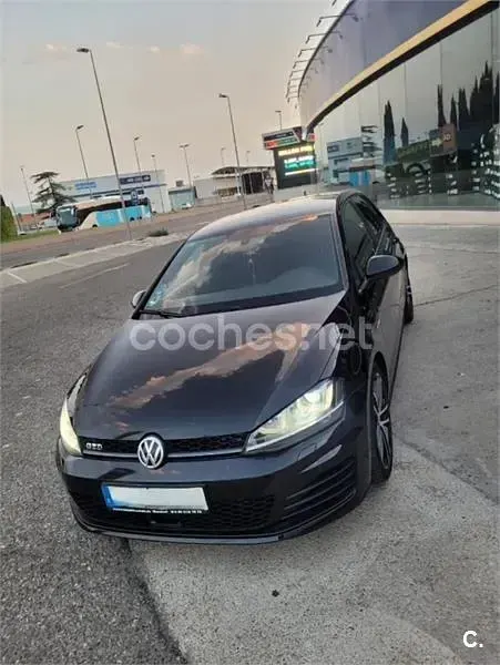 Usado VW Golf VII GTD 184 CV (135 kW) 2014 Negro Berlina