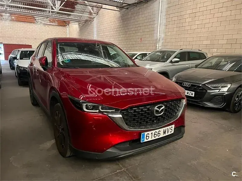 Usado Mazda CX-5 Center-Line 165 CV (121 kW) 2024 Rojo SUV