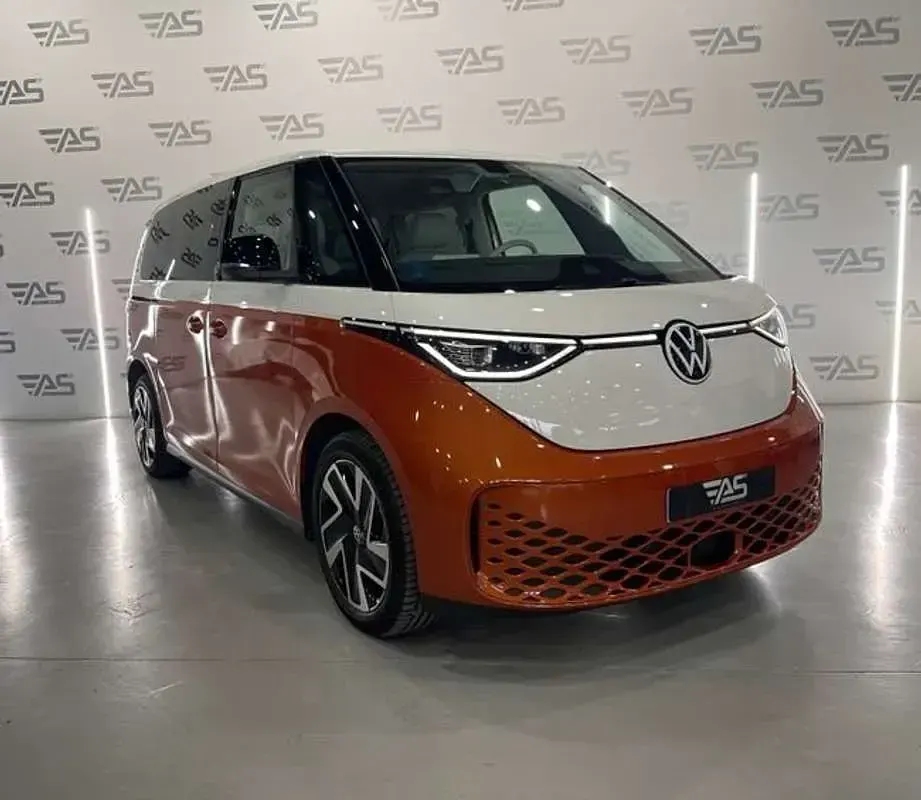 Begagnad VW ID. Buzz Edition 150 kW (204 HK) 2023 Orange Minibuss