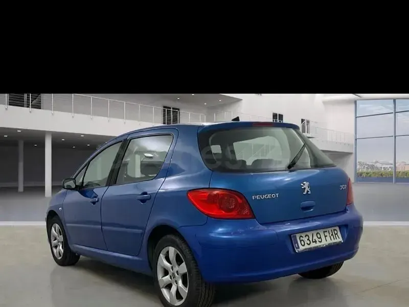 Usado Peugeot 307 110 CV (80 kW) 2007 Azul Berlina