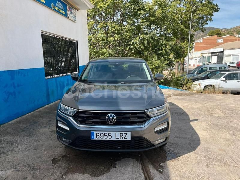 Usado VW T-Roc Advance 115 CV (84 kW) 2021 Gris / plata SUV