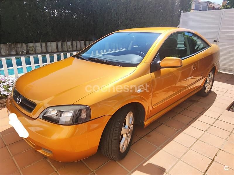 Usado Opel Astra 125 CV (91 kW) 2001 Naranja Coupe