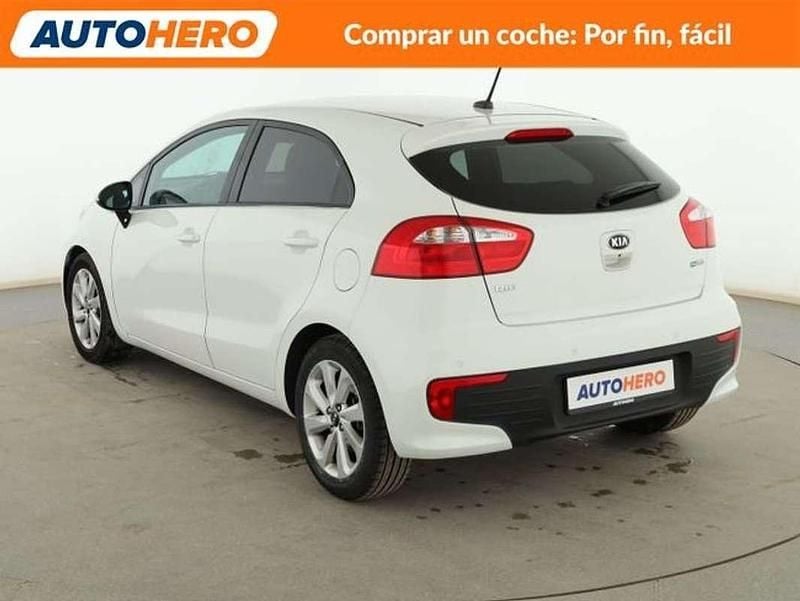 Usado Kia Rio 86 CV (63 kW) 2016 Blanco Utilitario