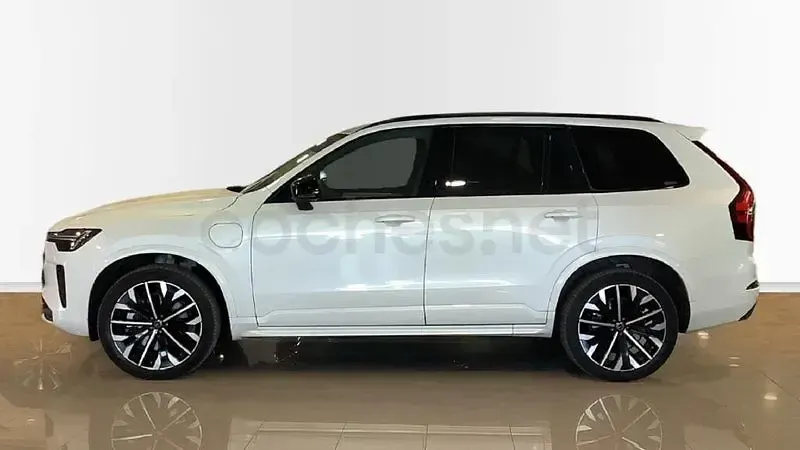 Usado Volvo XC90 Plus 455 CV (334 kW) 2025 Blanco SUV