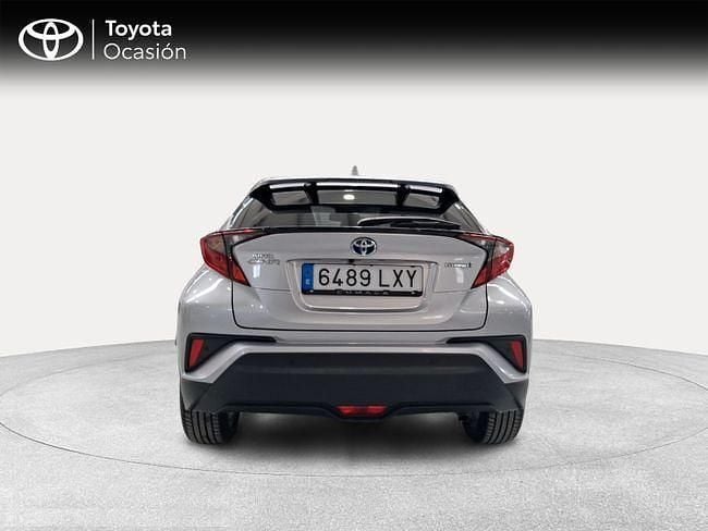 Usado Toyota C-HR Advance 122 CV (89 kW) 2022 Gris / plata SUV