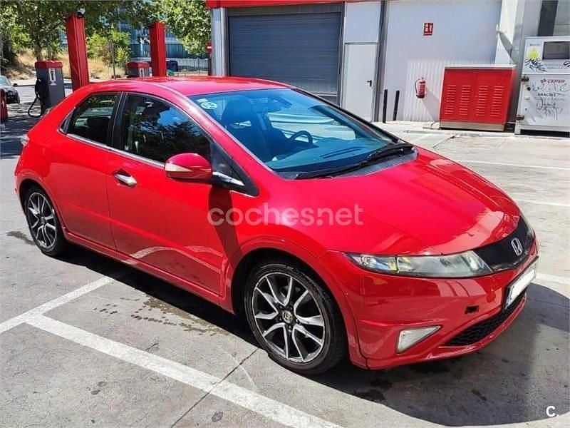 Rojo Usado 2010 Honda Civic Sport Berlina | 2990 € (Un poco caro) - Imagen 1/4