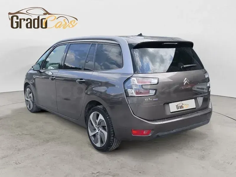 Usado Citroën Grand C4 Picasso Intensive 150 CV (110 kW) 2015 Beige Monovolumen