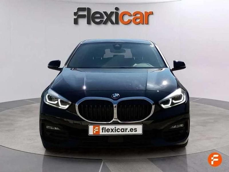 Usado BMW 118 150 CV (110 kW) 2021 Negro Utilitario