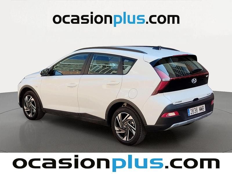 Usado Hyundai Bayon 100 CV (73 kW) 2023 Blanco SUV