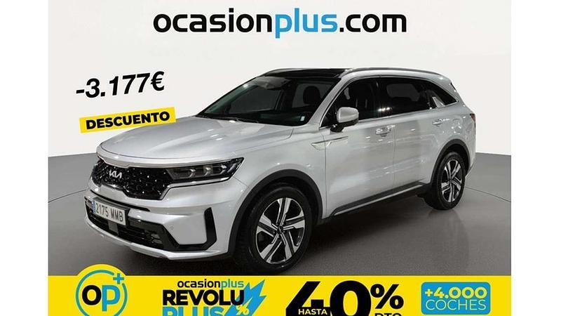 Usado Kia Sorento Premium 203 CV (149 kW) 2023 Gris SUV