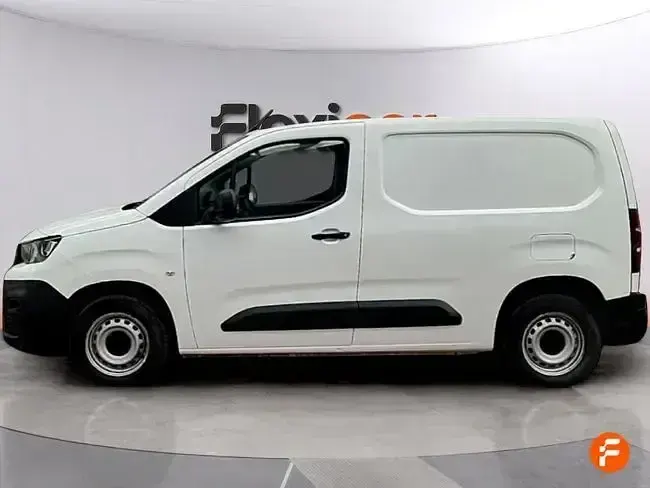 Usado Peugeot Partner 100 CV (73 kW) 2019 Blanco Monovolumen