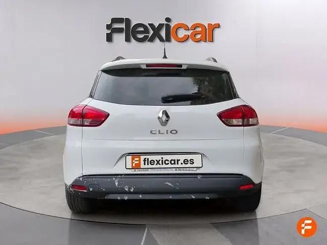 Begagnad Renault Clio IV Authentique 75 HK (55 kW) 2015 Vit