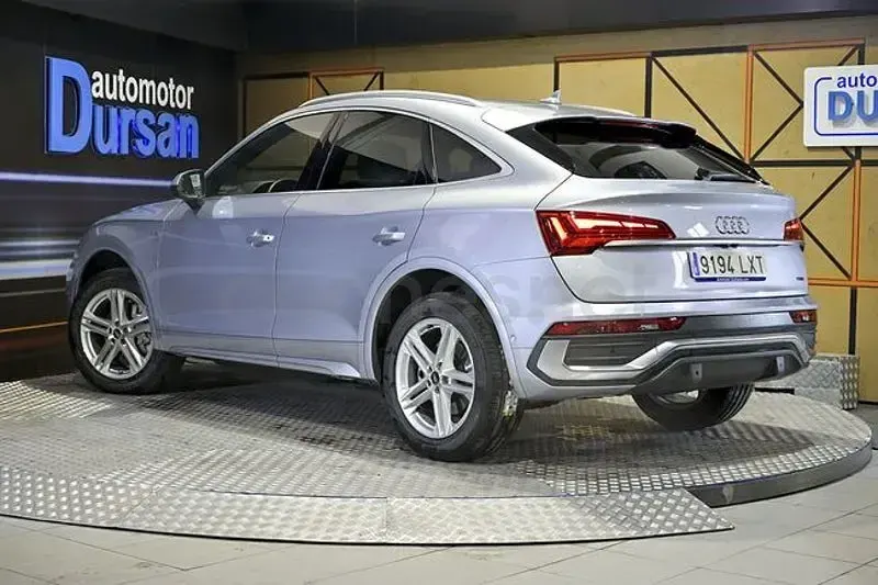 Usado Audi Q5 Sportback S-Line 204 CV (150 kW) 2022 Gris / plata SUV