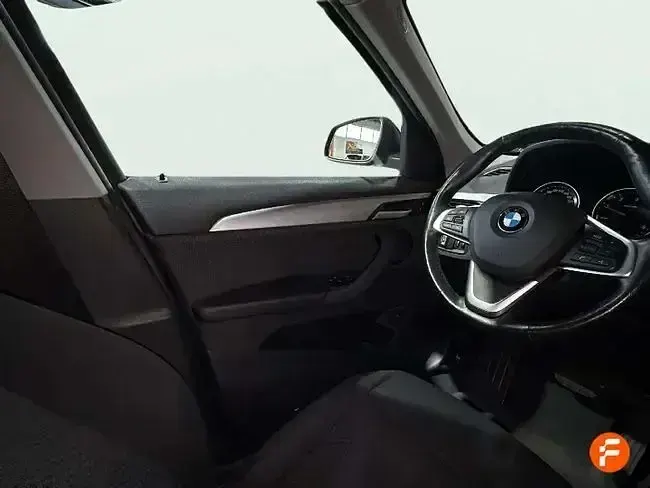 Usado BMW X1 190 CV (139 kW) 2021 Negro SUV