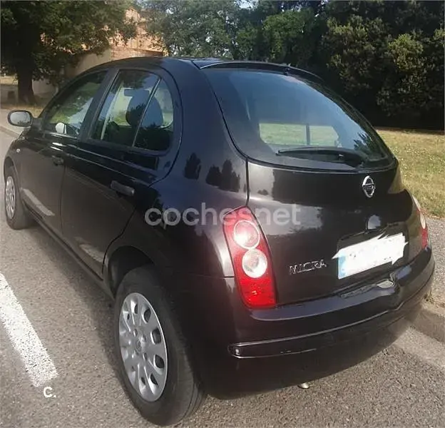 Usado Nissan Micra Acenta 80 CV (58 kW) 2008 Negro Berlina