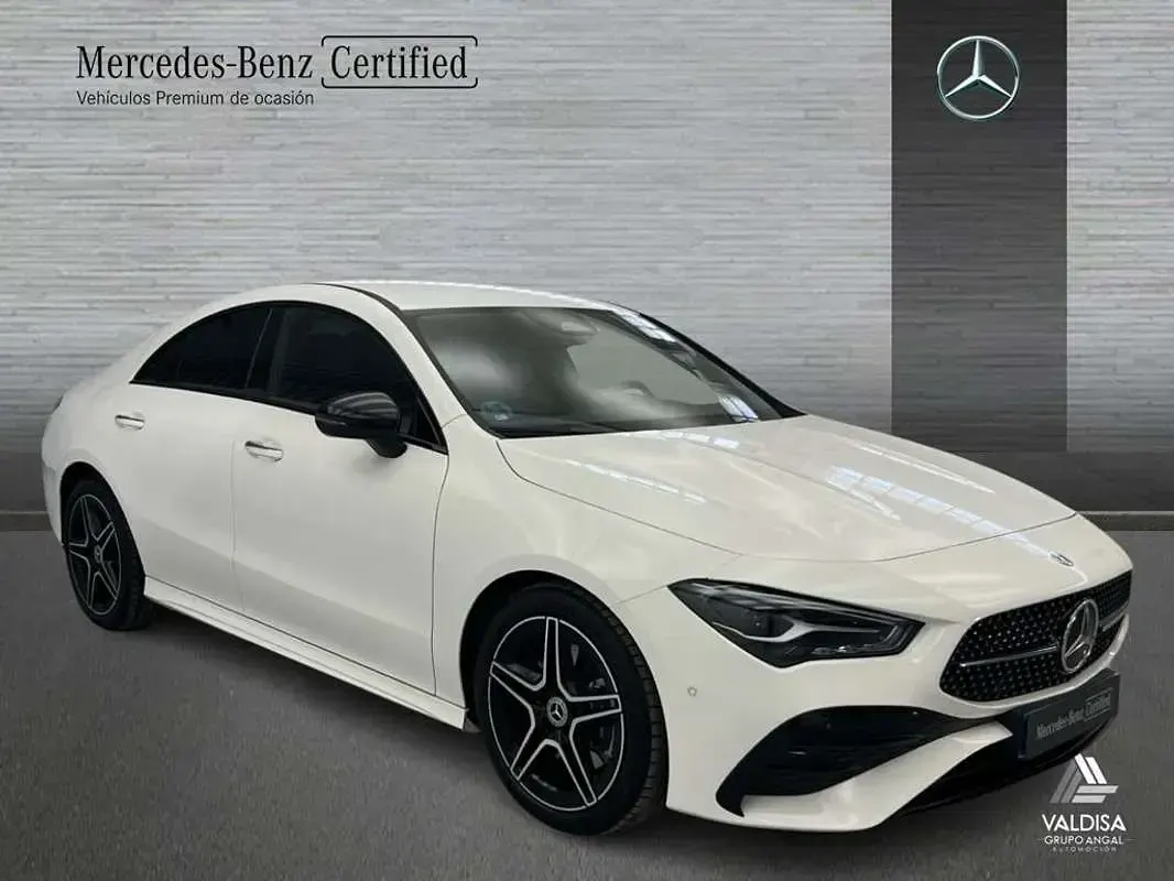 Usado Mercedes CLA220 190 CV (139 kW) 2025 Berlina